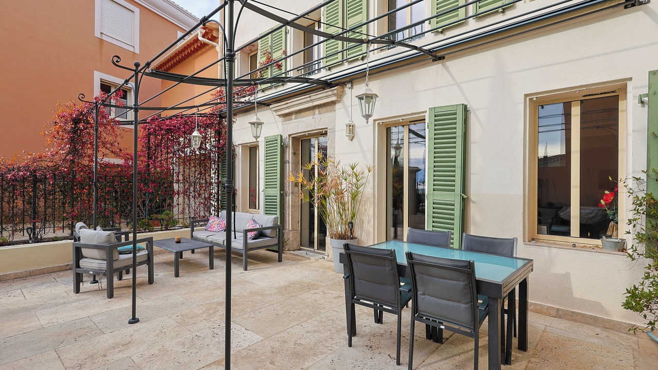 Photo of Outdoor in Le Mourillon