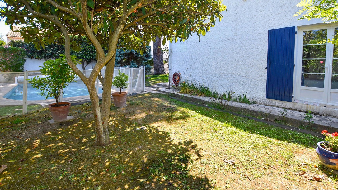 Photo of Others in Morieres-les-Avignon