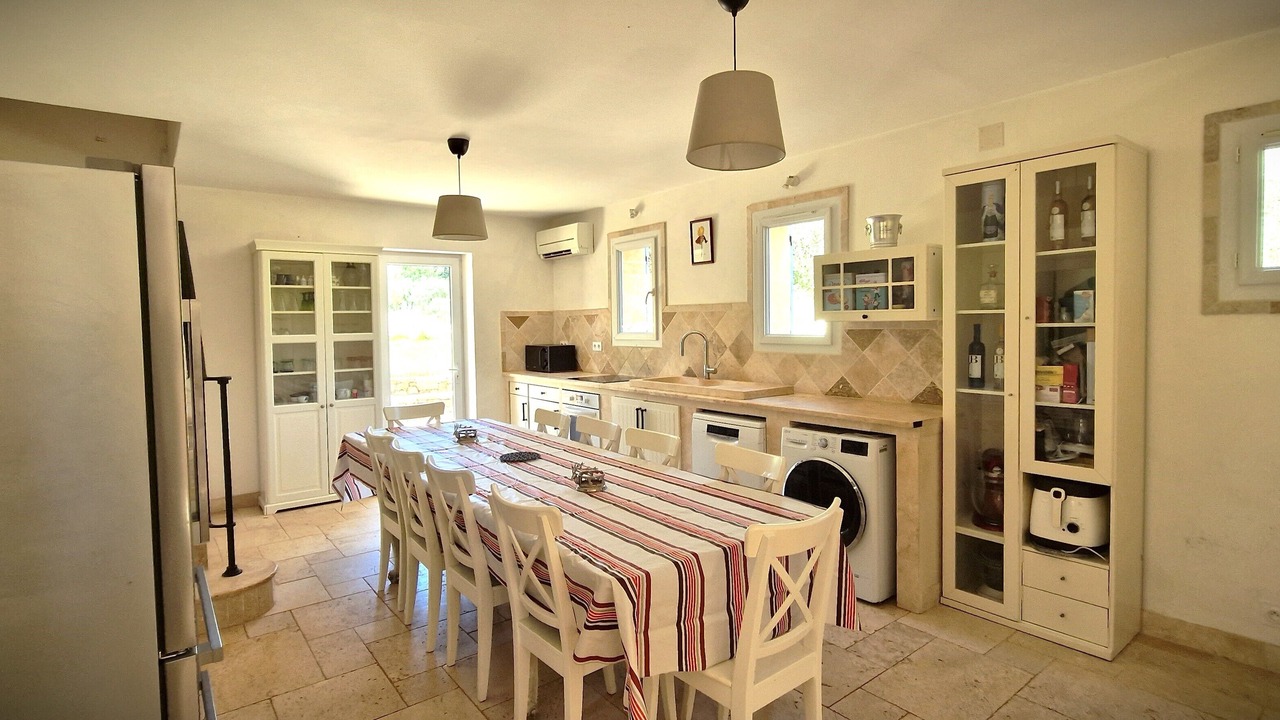 Photo of Kitchen in Cuers
