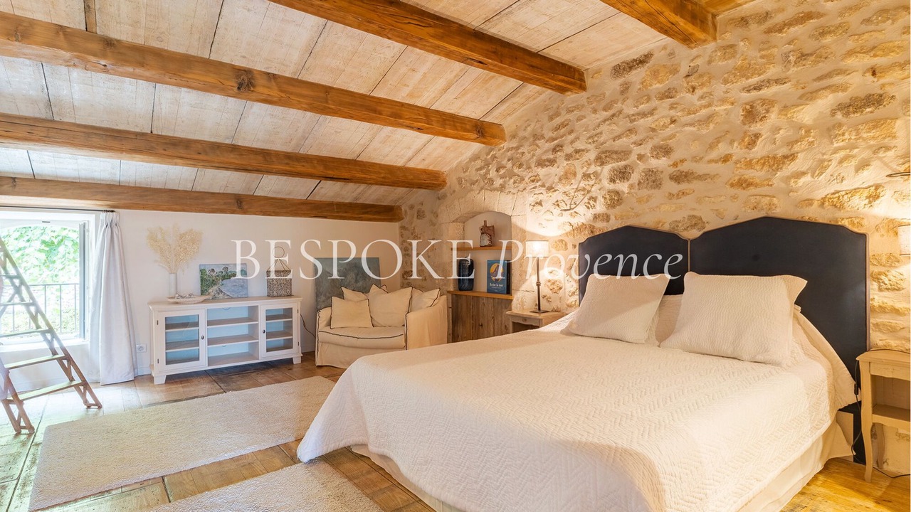 Photo of Bedroom in Menerbes