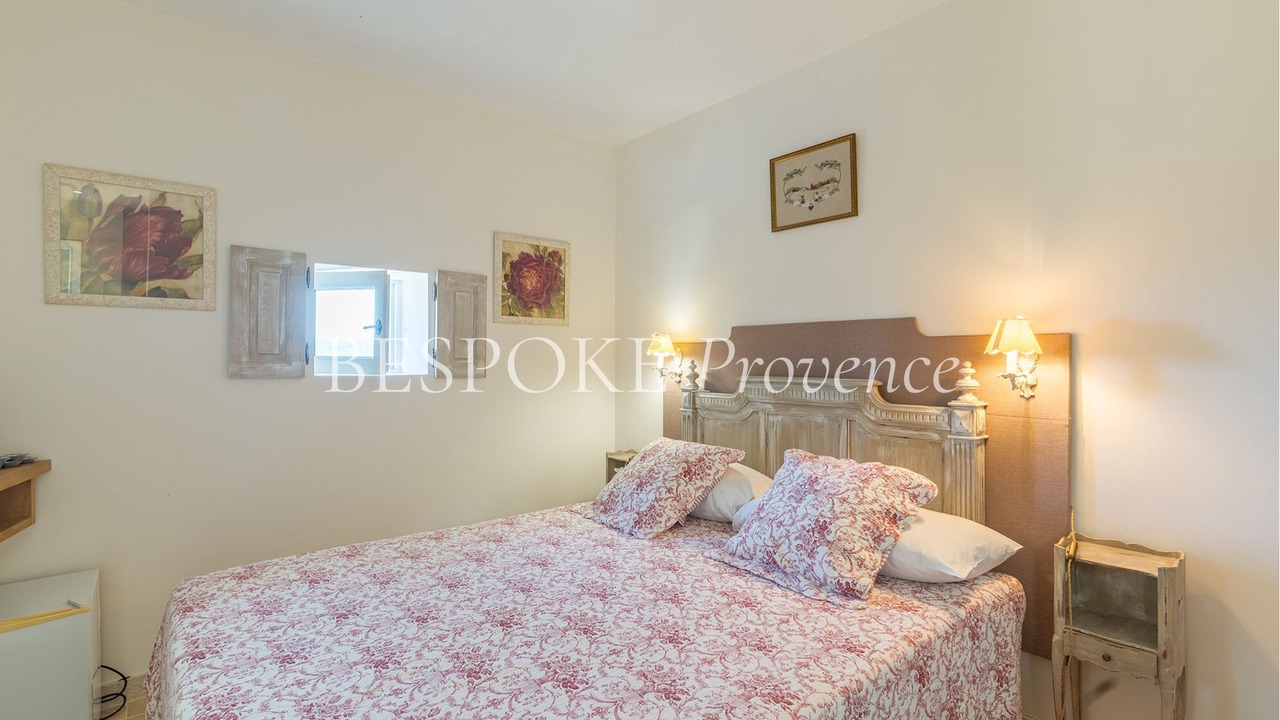 Photo of Bedroom in Menerbes