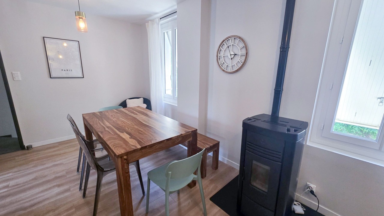 Photo of Livingroom in Chateau-Arnoux-Saint-Auban