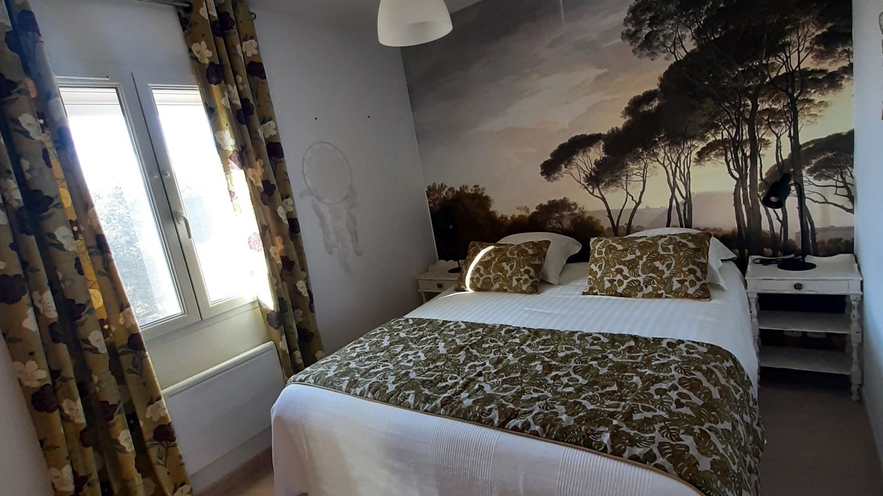 Photo of Bedroom in Vers-Pont-du-Gard