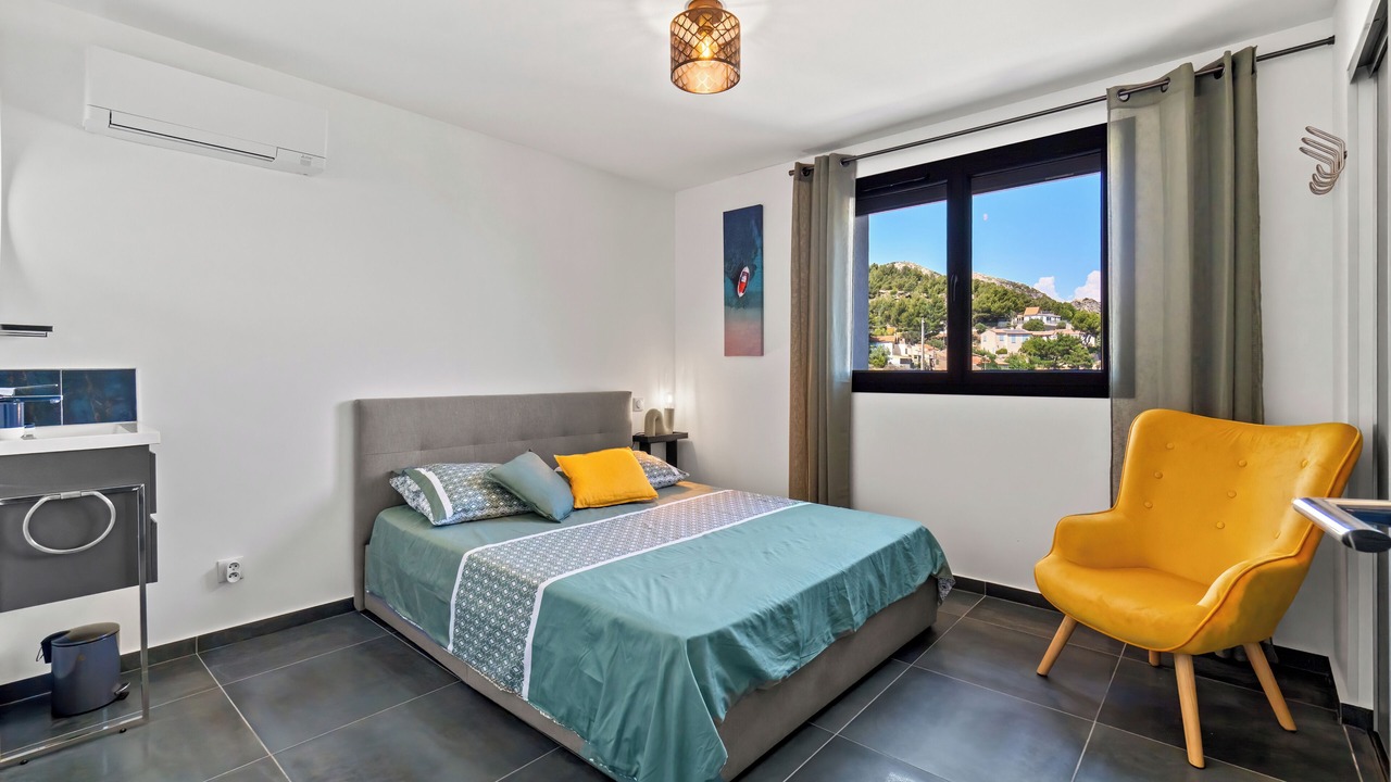 Photo of Bedroom in Niolon