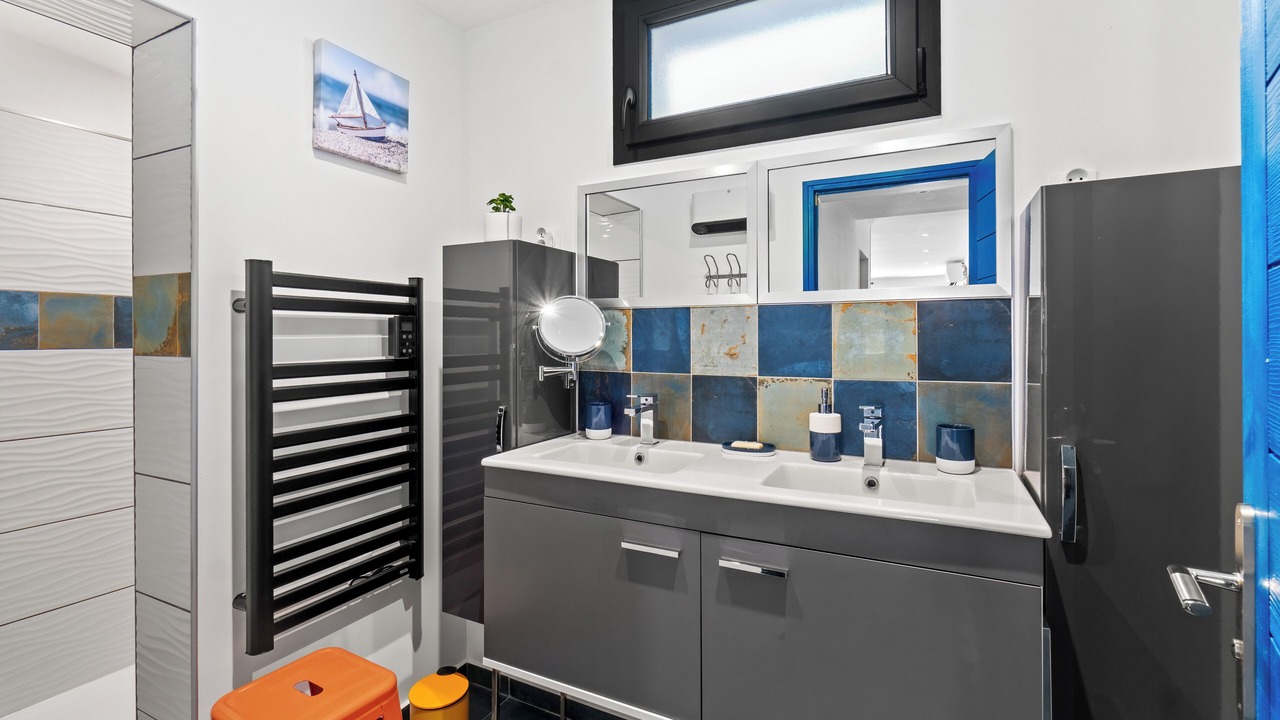 Photo of Bathroom in Niolon