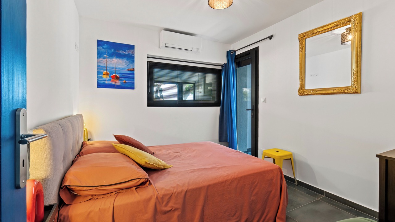 Photo of Bedroom in Niolon