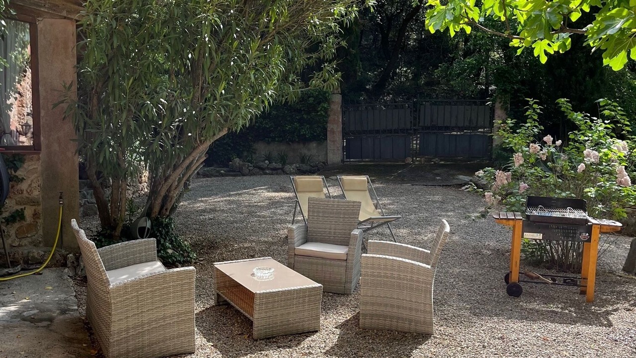 Photo of Patio Balcony in Trans-en-Provence