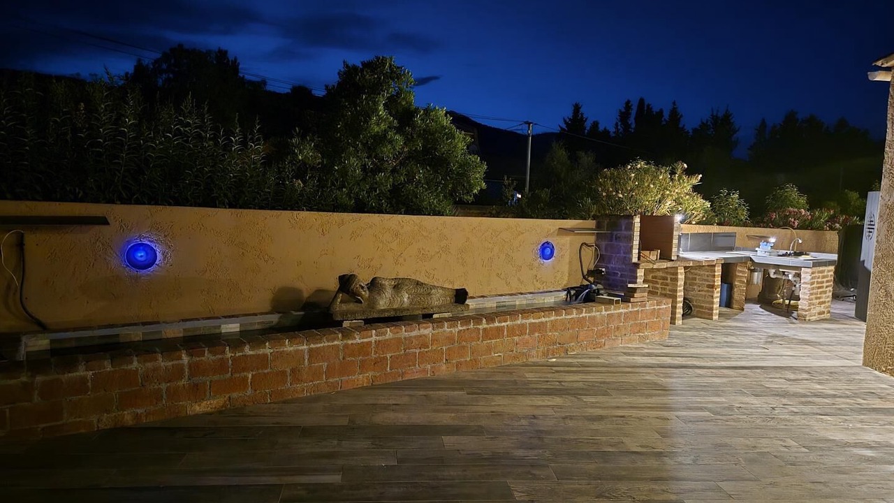 Photo of Patio Balcony in Cuers