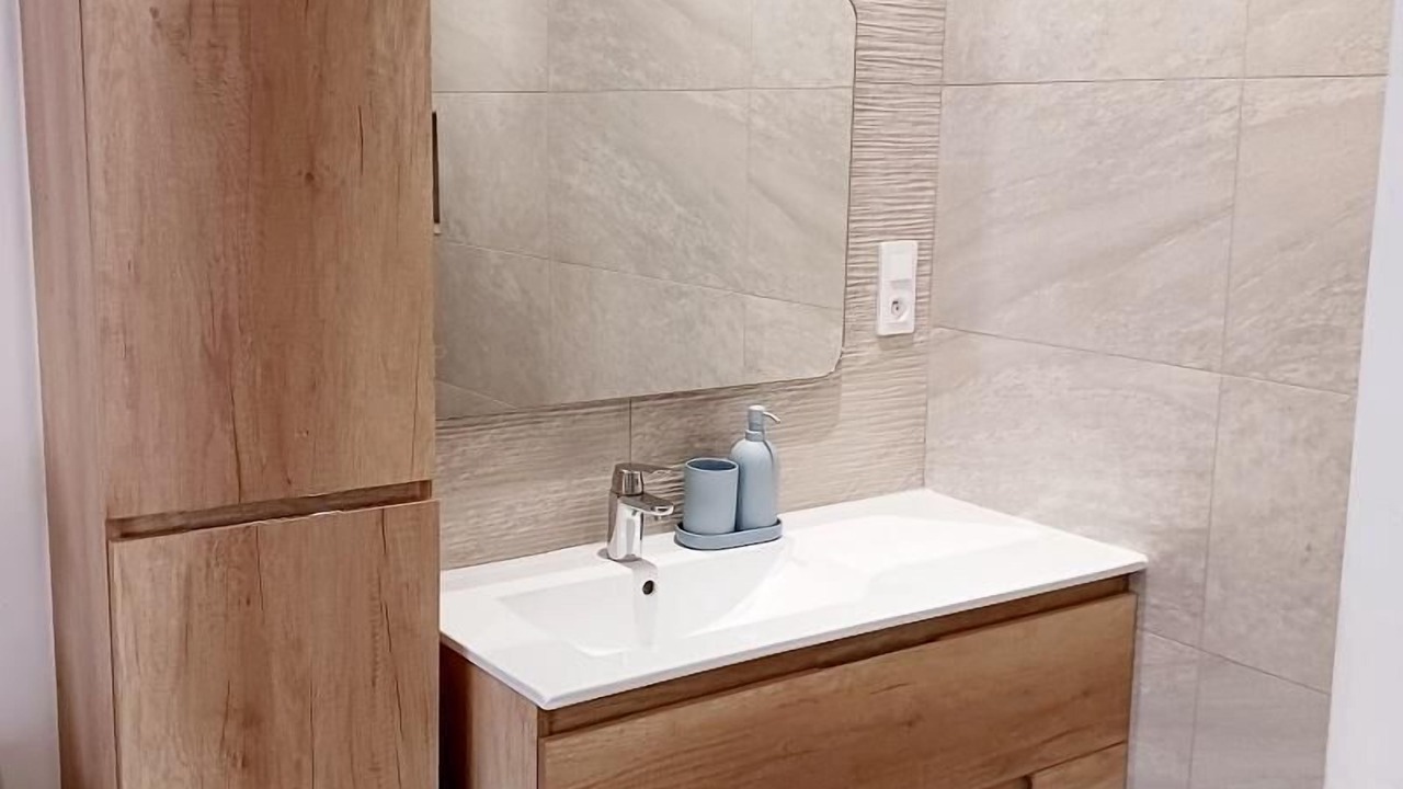 Photo of Bathroom in Cuers