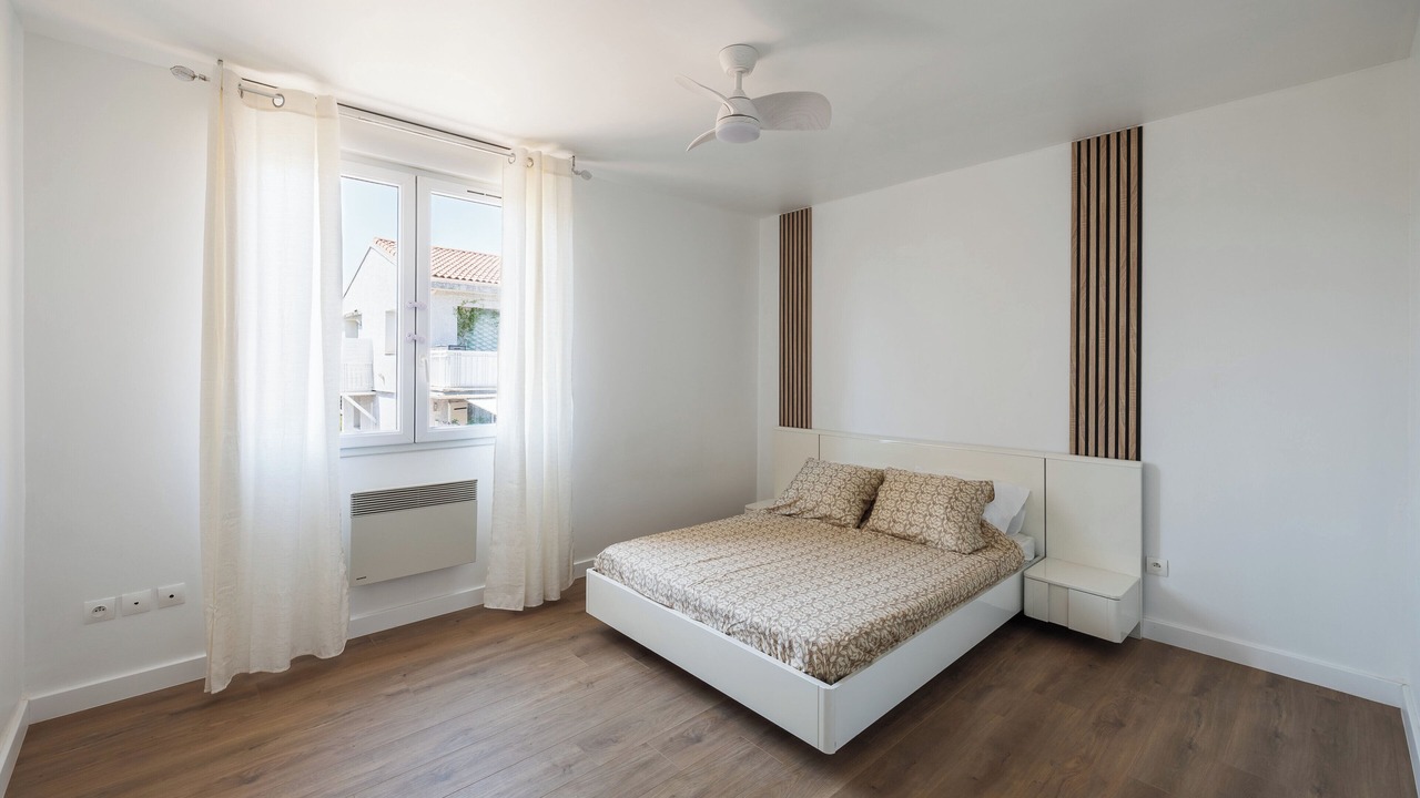Photo of Bedroom in Port-de-Bouc