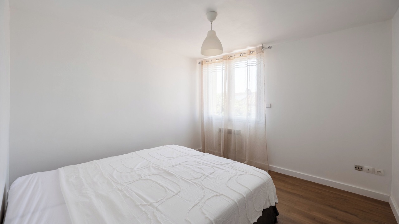Photo of Bedroom in Port-de-Bouc