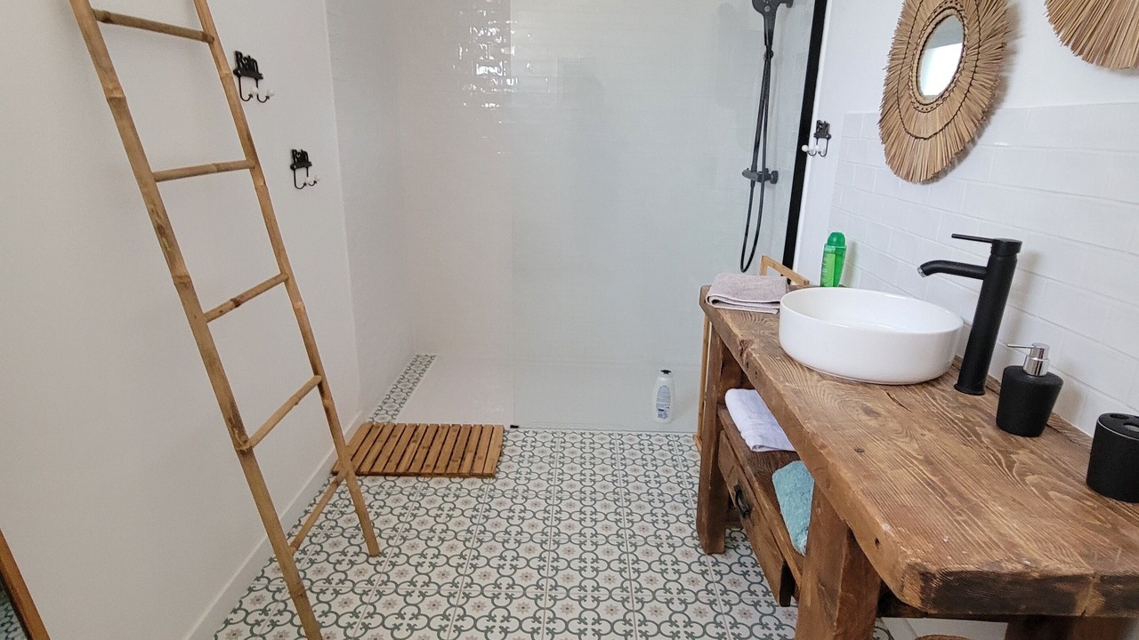 Photo of Bathroom in Crillon-le-Brave