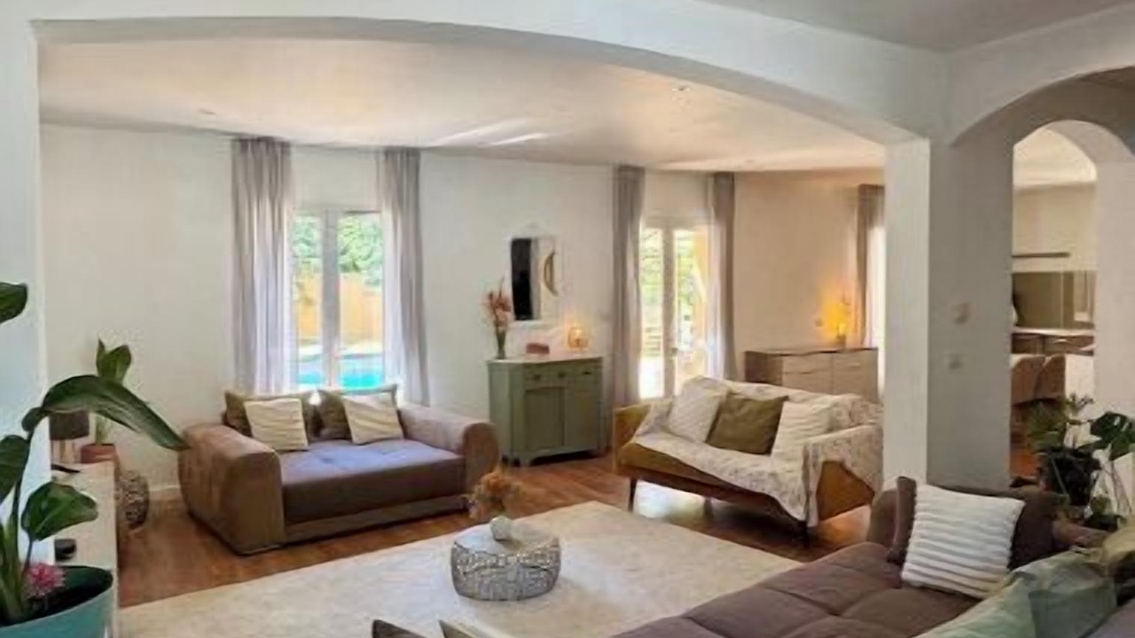 Photo of Livingroom in Saint-Menet