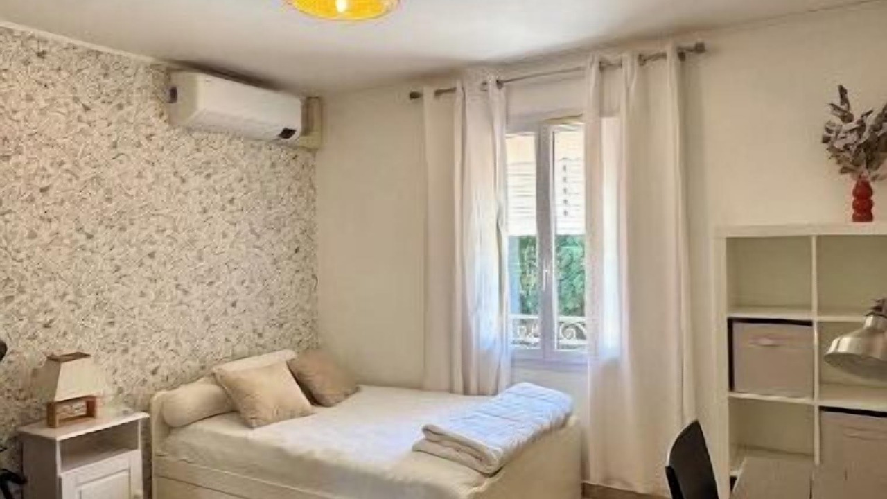 Photo of Bedroom in Saint-Menet