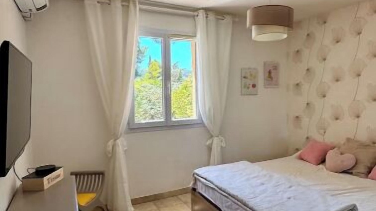 Photo of Bedroom in Saint-Menet