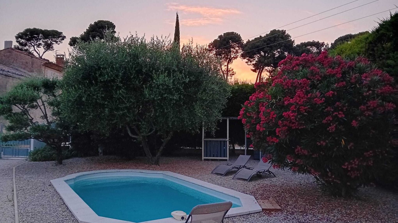 Photo of Outdoor in Caromb