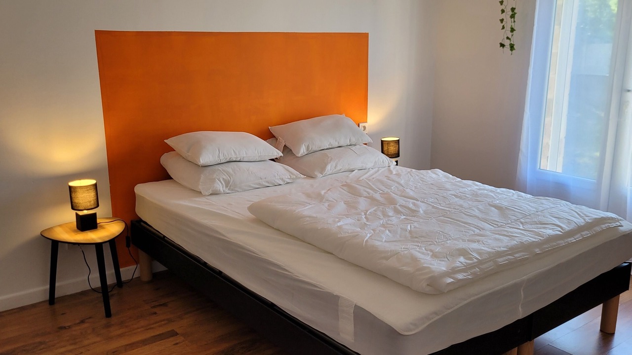 Photo of Bedroom in Pierrevert
