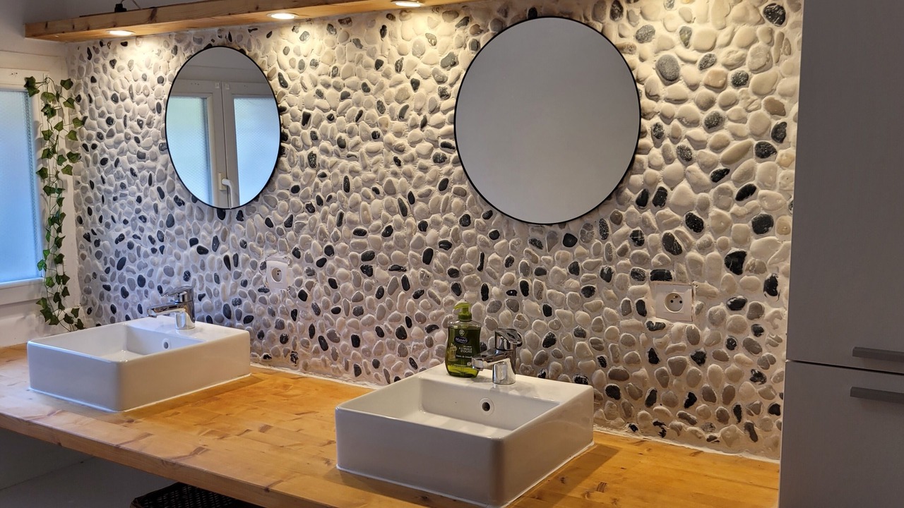 Photo of Bathroom in Pierrevert