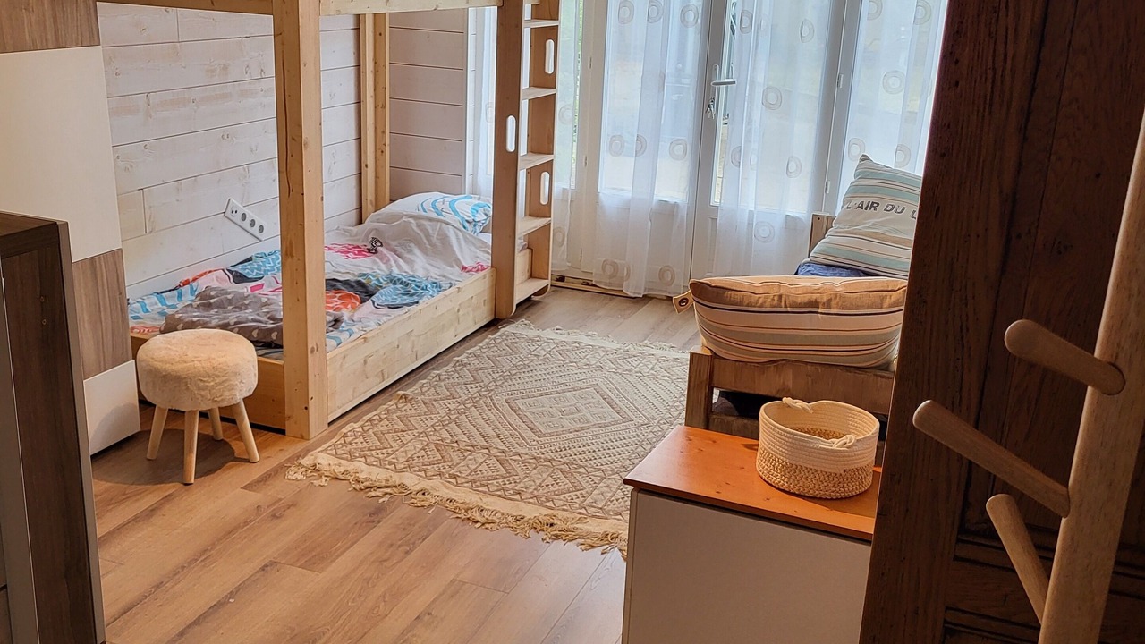Photo of Bedroom in Chateauneuf-de-Gadagne