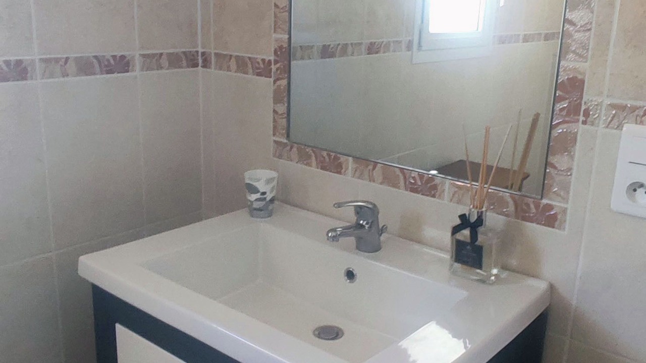Photo of Bathroom in Regusse