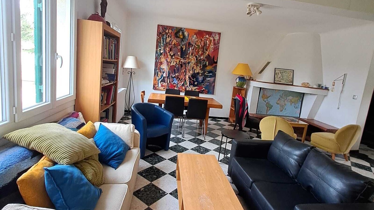 Photo of Livingroom in Pelissanne