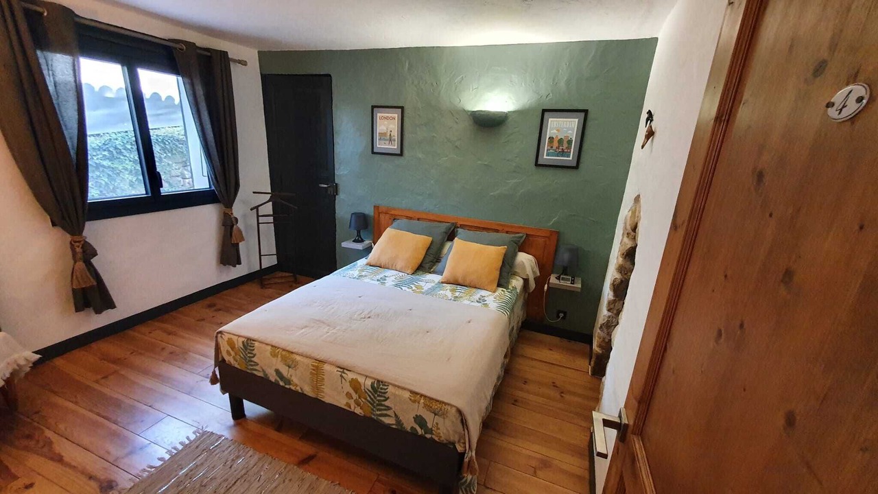 Photo of Bedroom in Puget