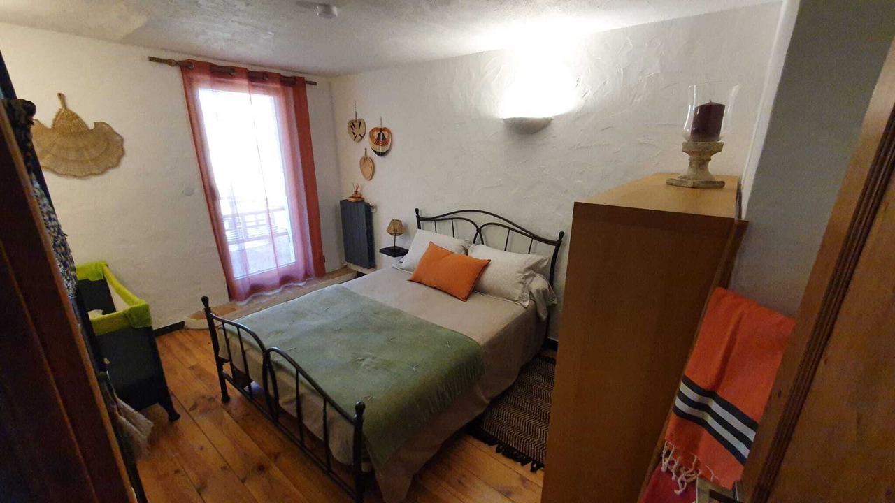 Photo of Bedroom in Puget