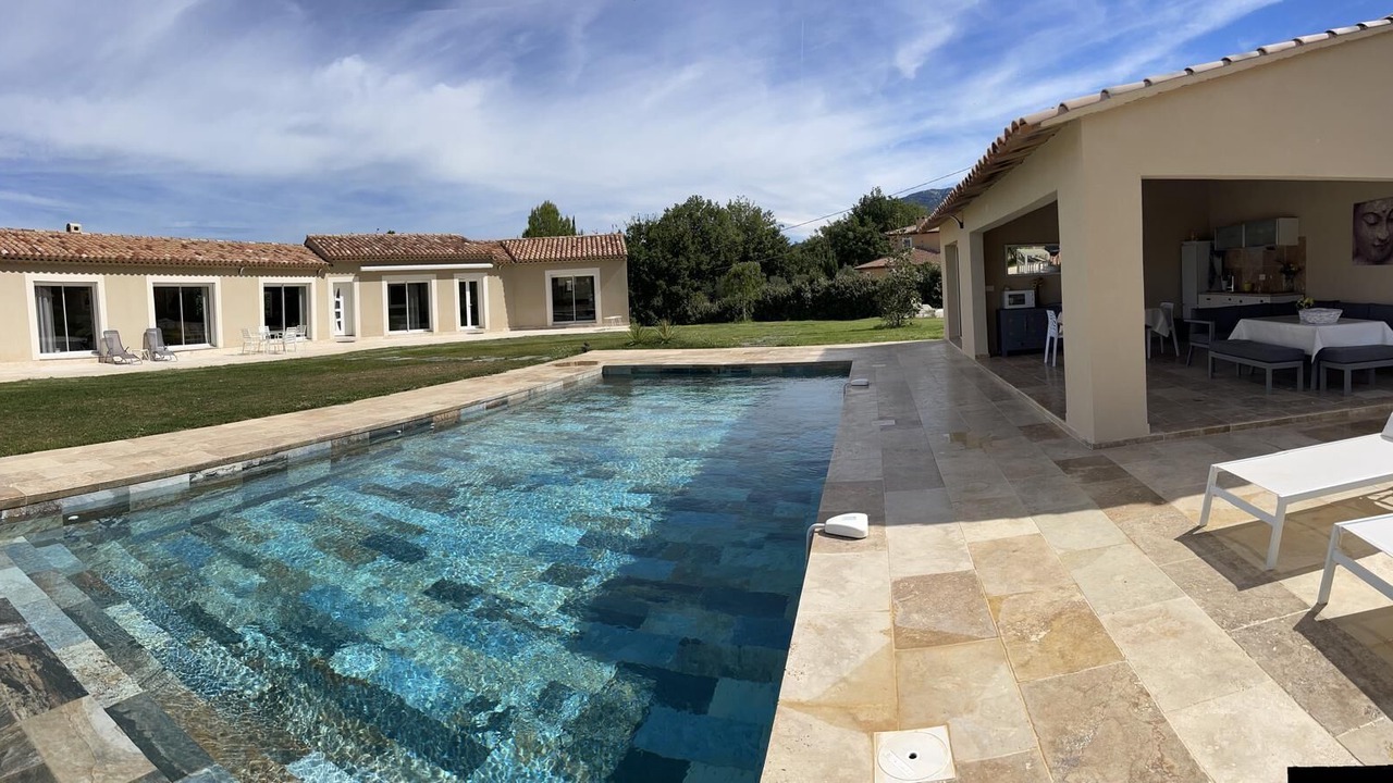 Photo of Outdoor in Trets