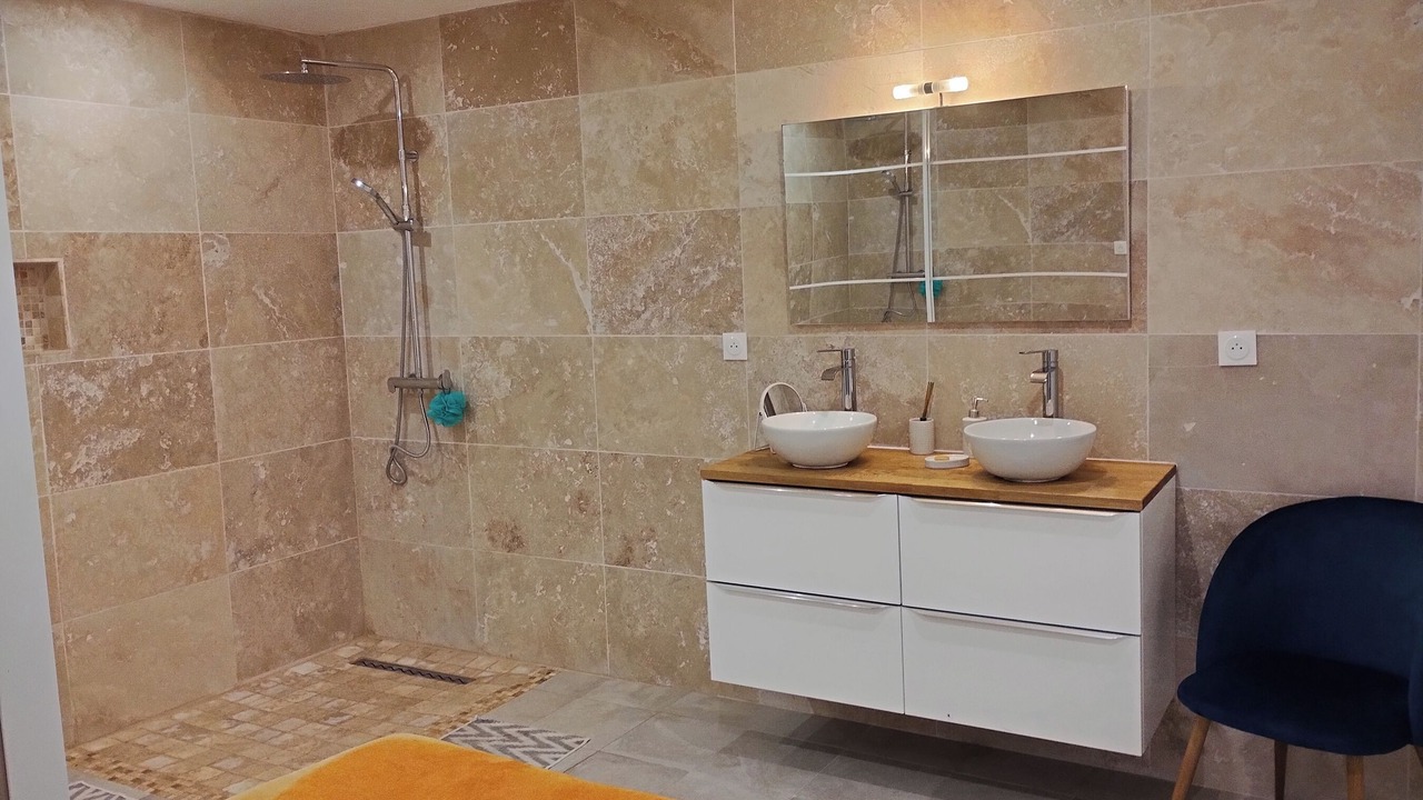 Photo of Bathroom in Istres