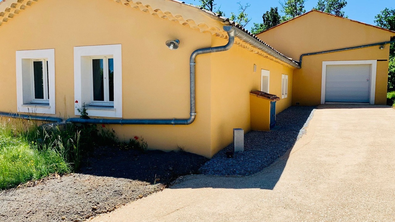 Photo of Outdoor in Simiane-la-Rotonde