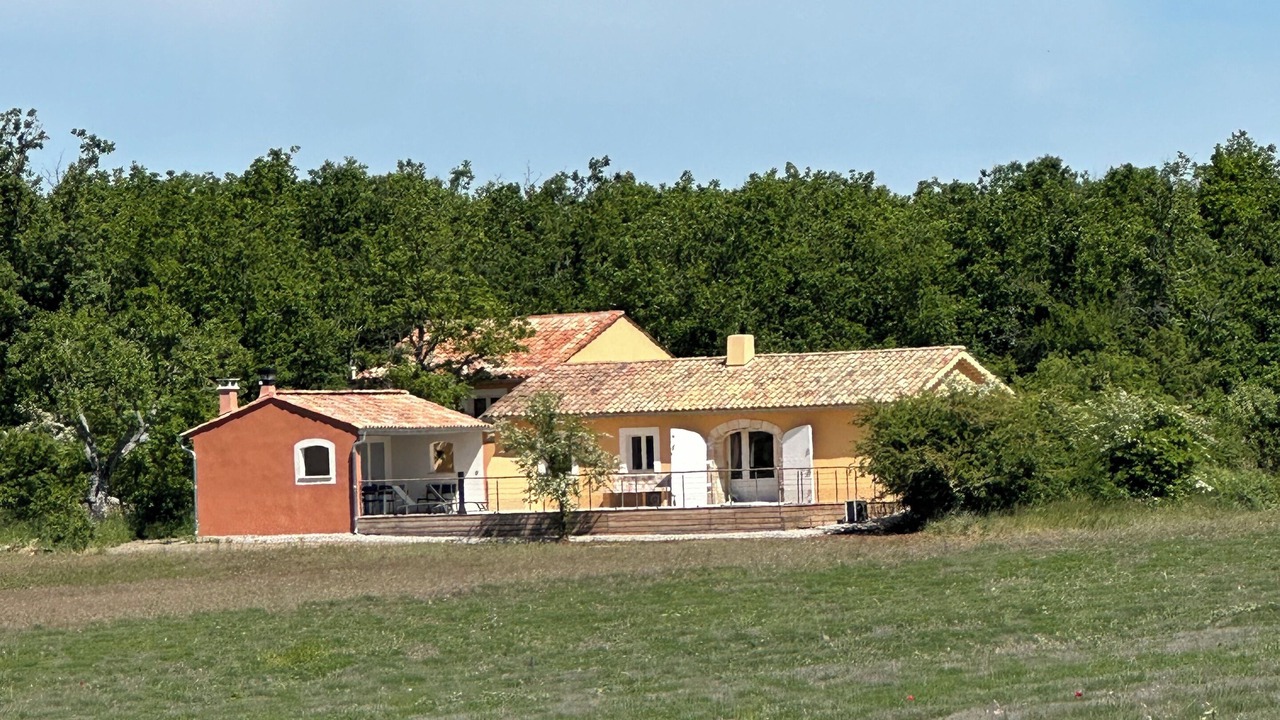 Photo of Outdoor in Simiane-la-Rotonde