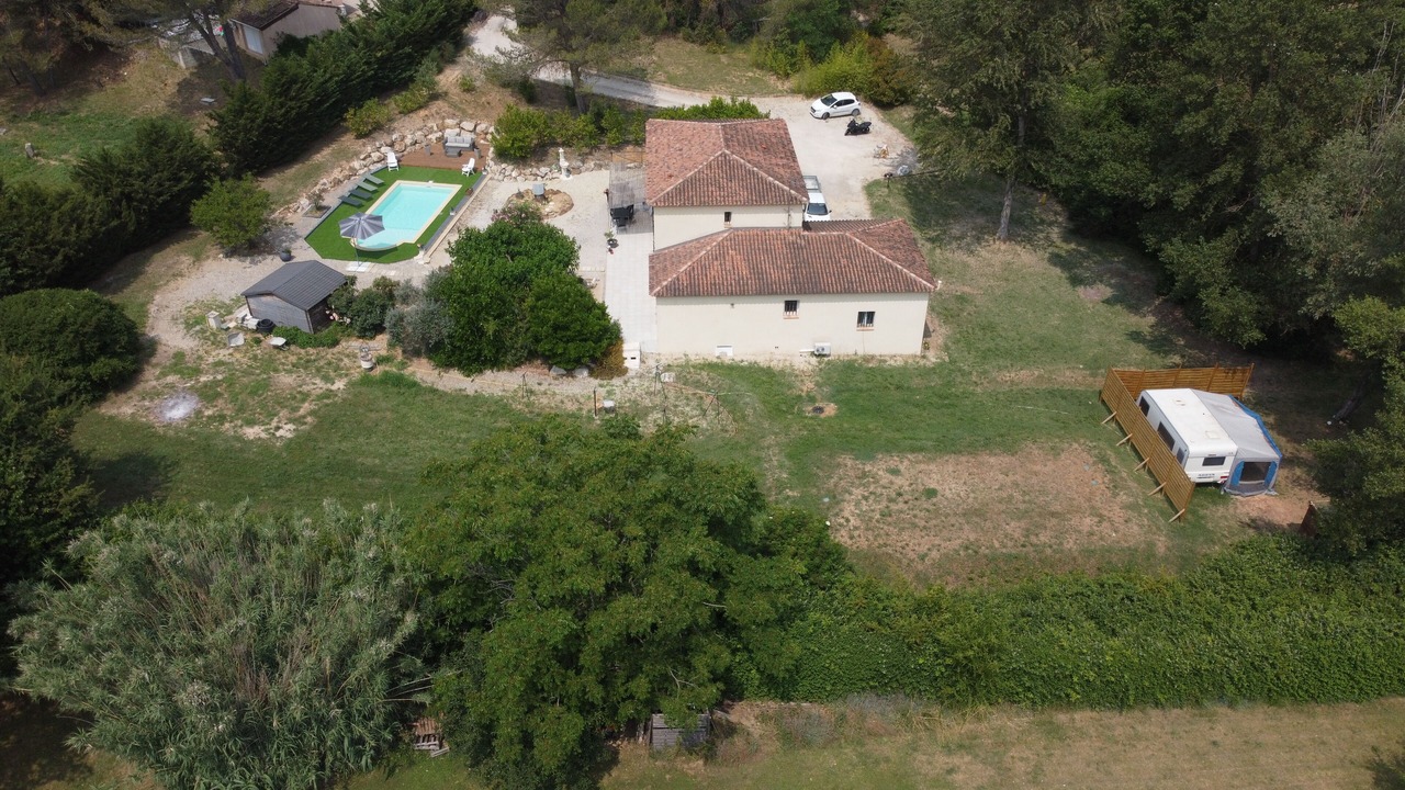 Photo of Outdoor in Meyrargues