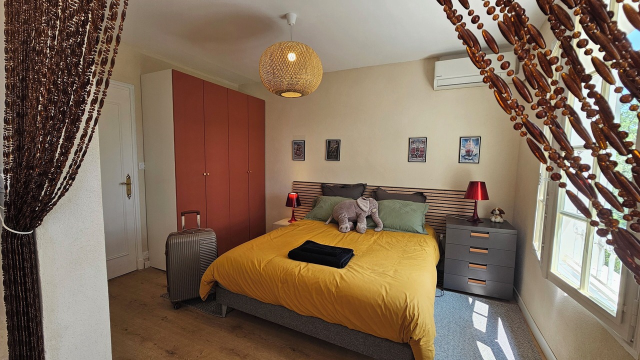 Photo of Bedroom in Vaison-la-Romaine