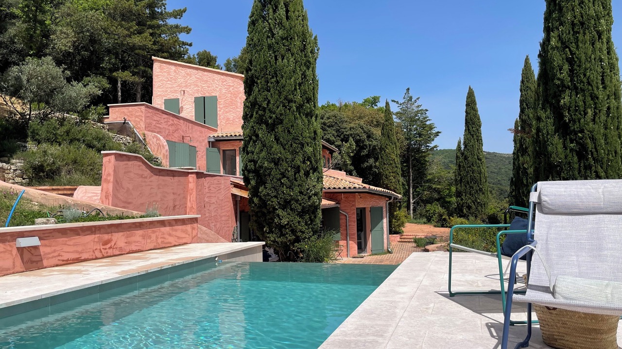 Photo of Outdoor in Suzette