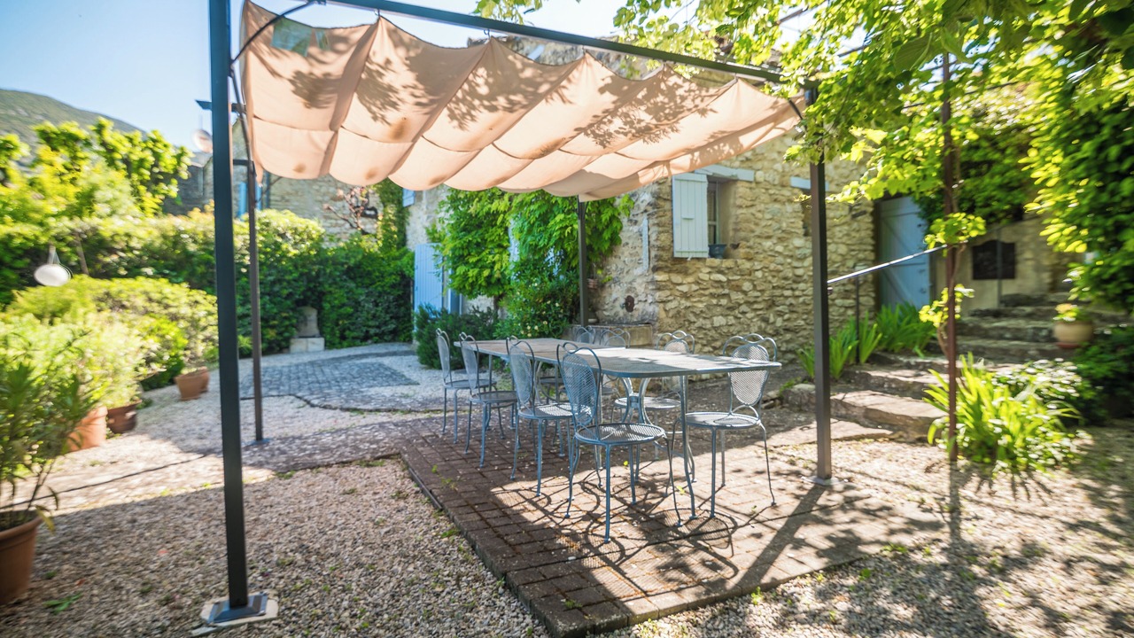 Photo of Outdoor in Malaucene