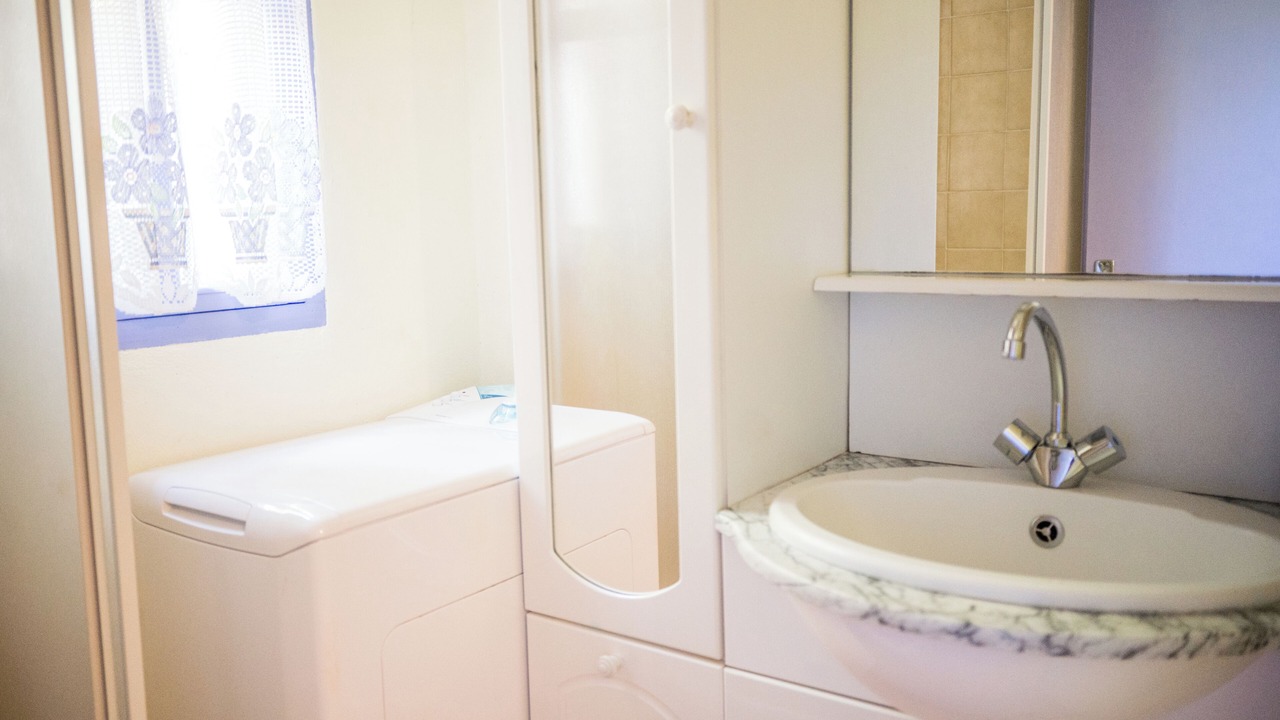 Photo of Bathroom in Malaucene