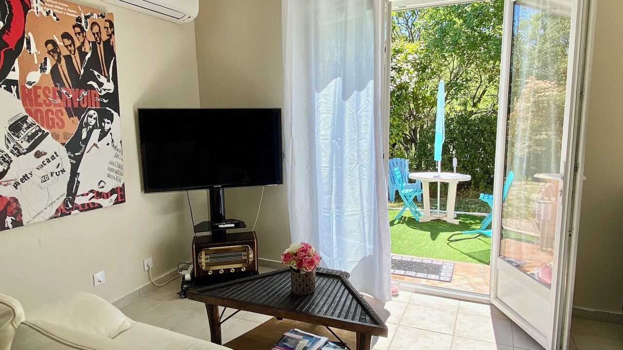 Photo of Livingroom in Tourves