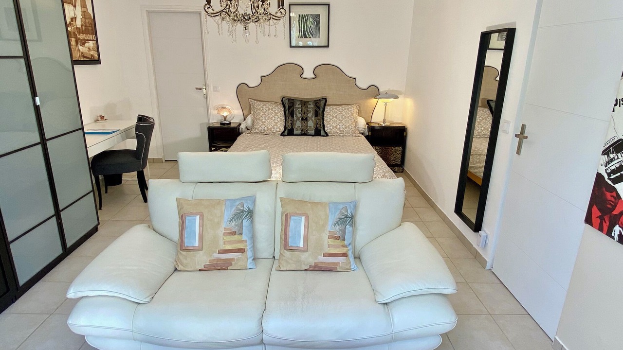 Photo of Bedroom in Tourves