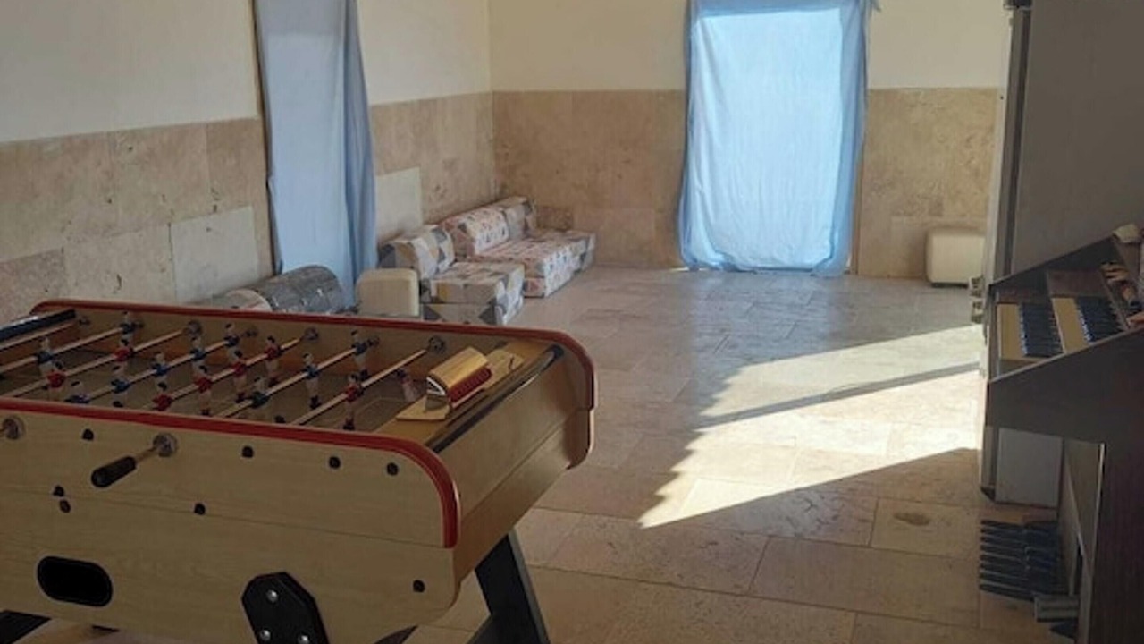 Photo of Livingroom in Mouries