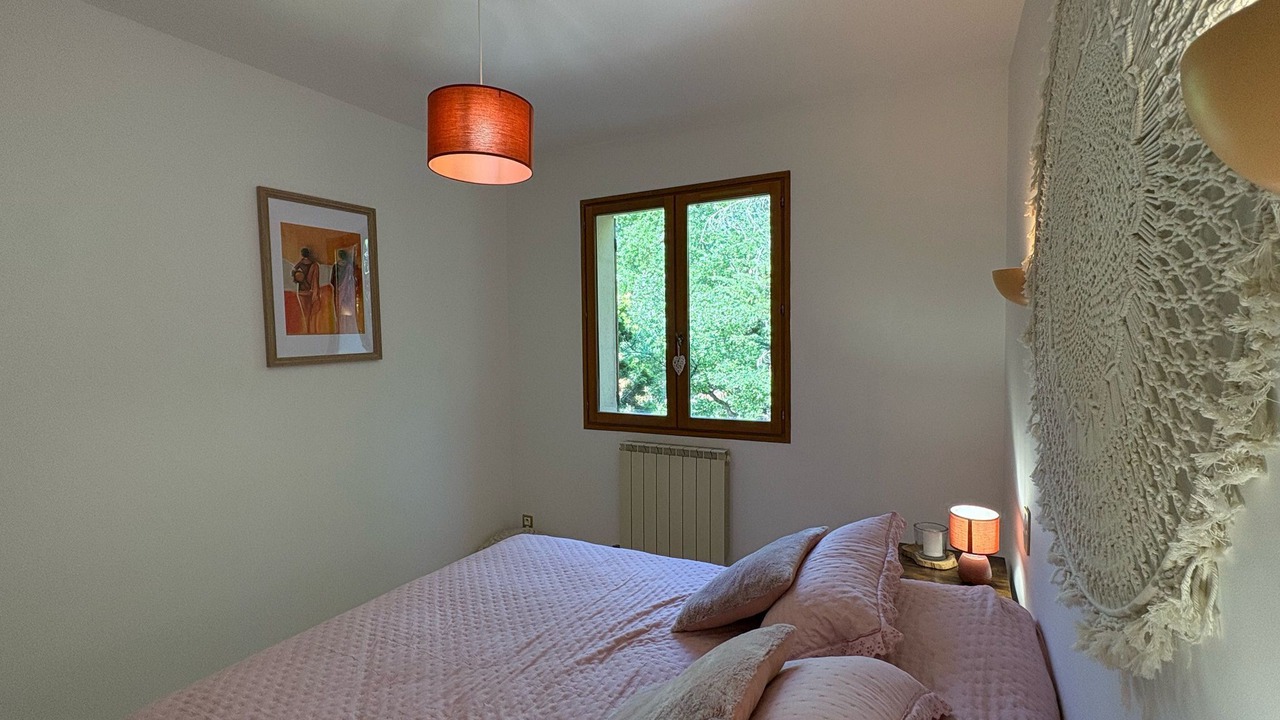 Photo of Bedroom in Saze
