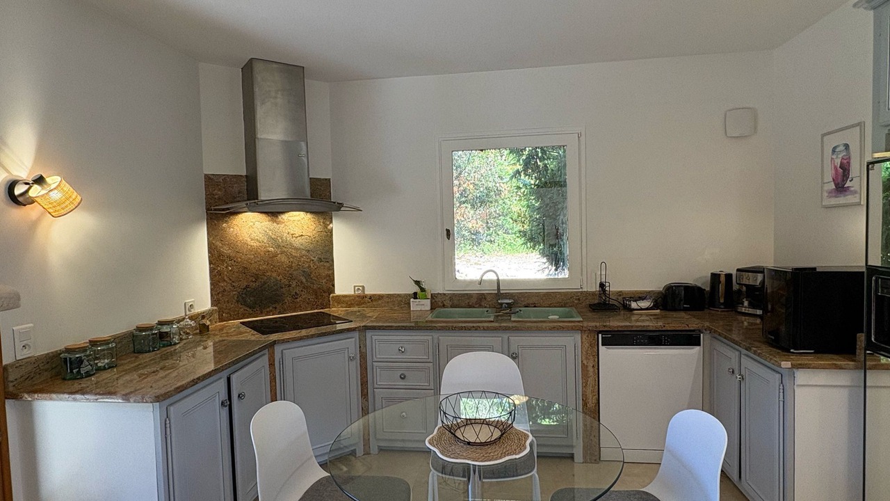 Photo of Kitchen in Saze