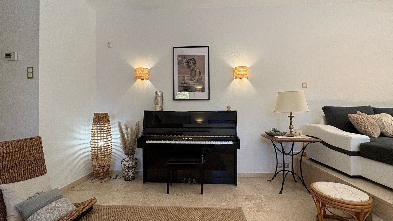 Photo of Livingroom in Saze