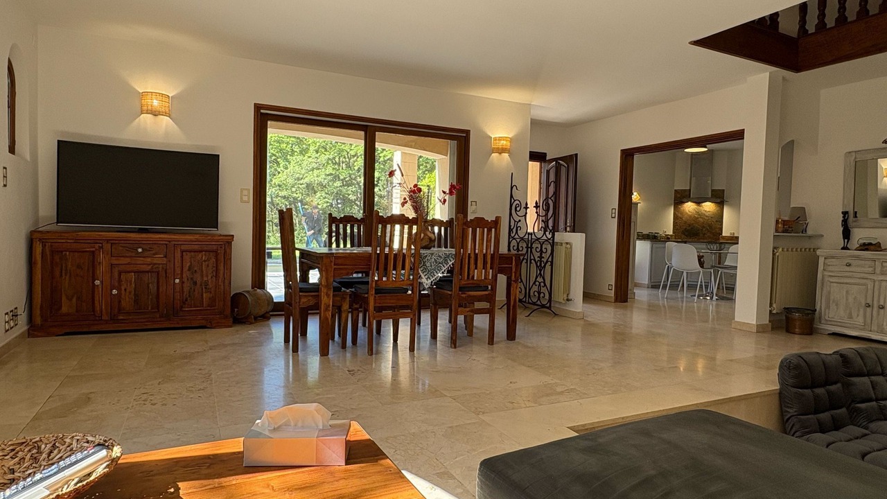Photo of Livingroom in Saze