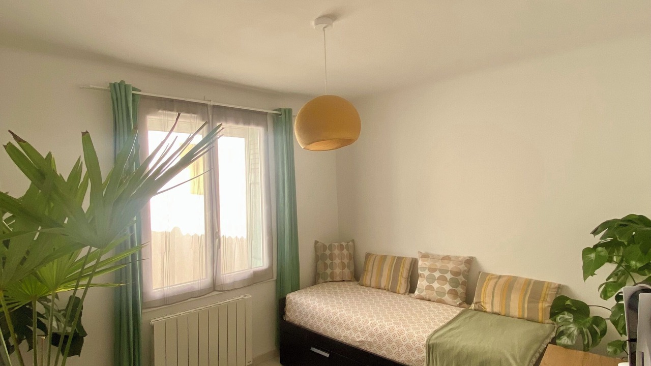 Photo of Bedroom in Entraigues-sur-la-Sorgue