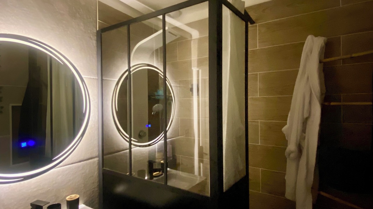 Photo of Bathroom in Entraigues-sur-la-Sorgue
