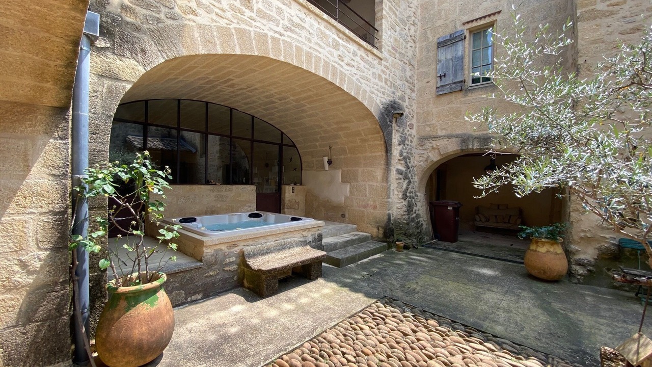 Photo of Outdoor in Vers-Pont-du-Gard