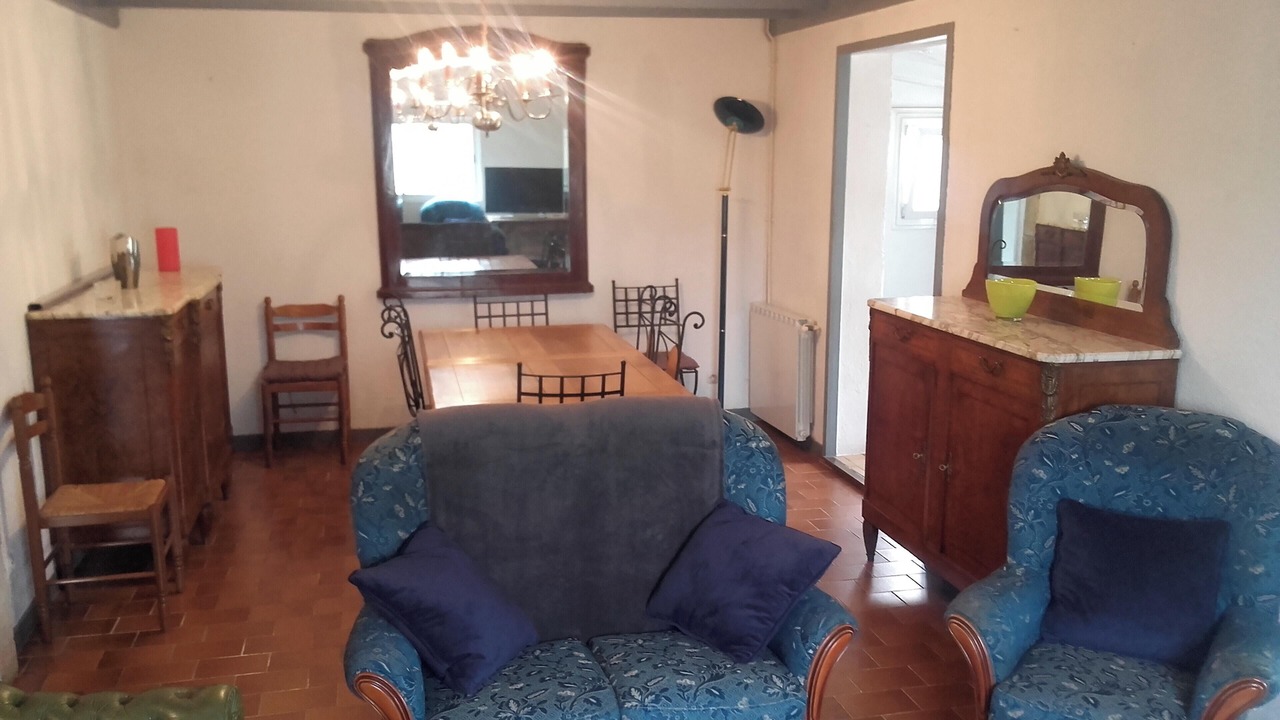 Photo of Livingroom in Velleron