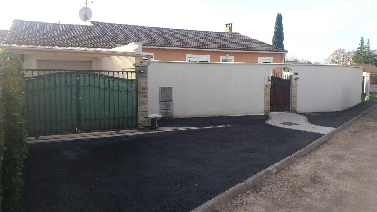 Photo of Outdoor in Velleron