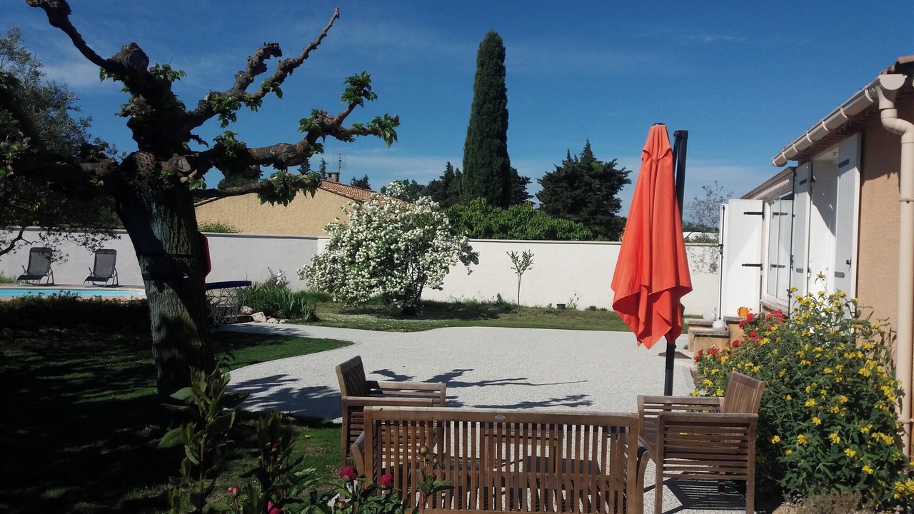 Photo of Outdoor in Velleron