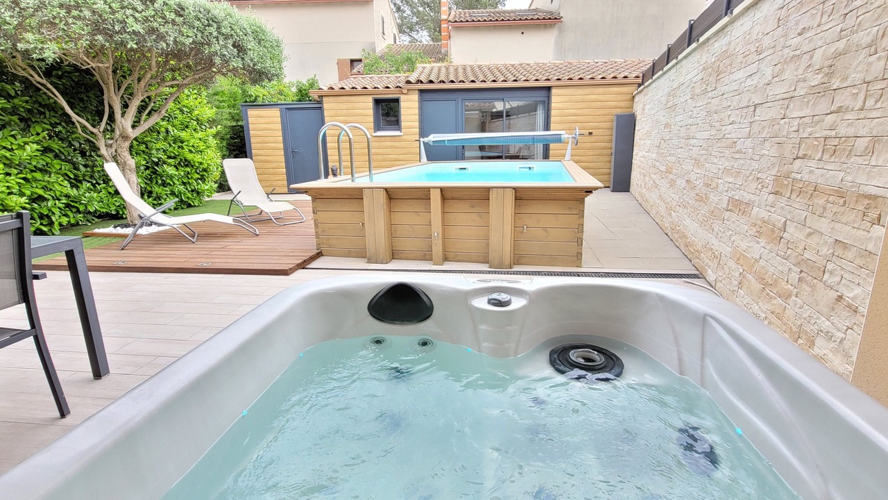 Photo of Patio Balcony in Jonquerettes